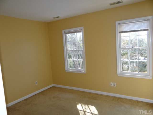 2953 Faversham Place Raleigh, NC 27604 - Photo 6 of 9
