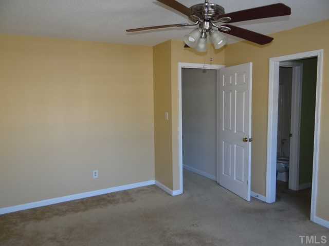 2953 Faversham Place Raleigh, NC 27604 - Photo 8 of 9