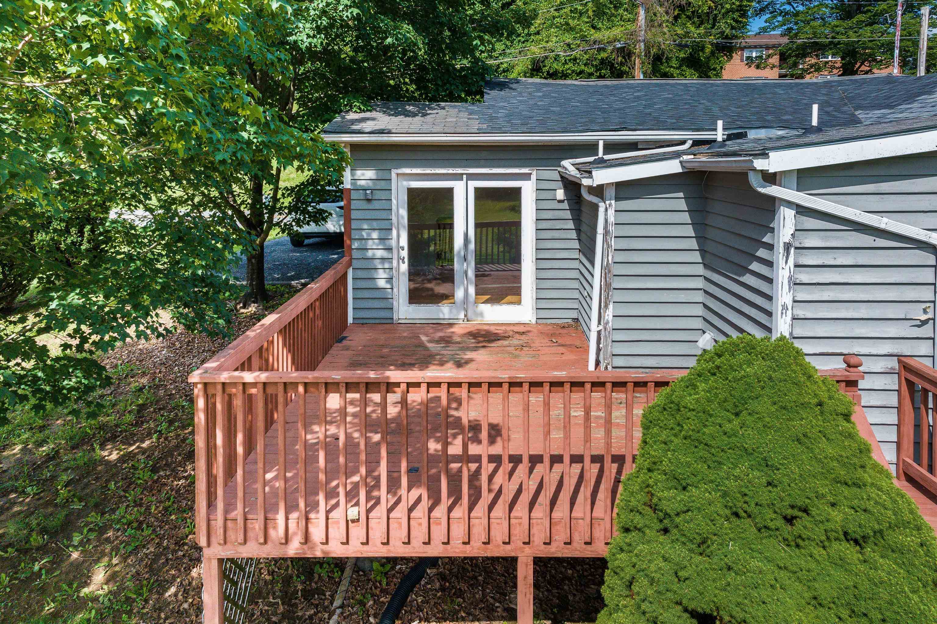 57 Woodlee Road Staunton, VA 24401 - Photo 12 of 16 Gallery Image 12