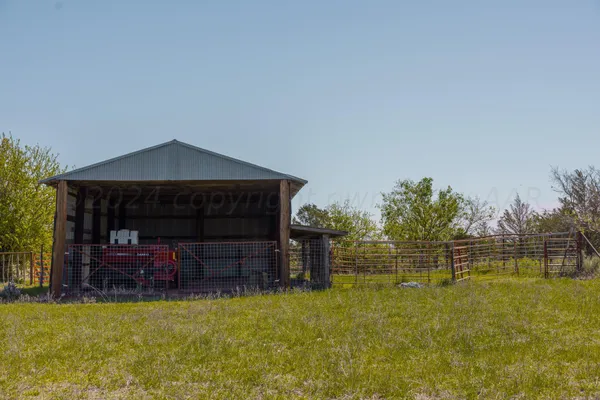 $671,181 | Pavolosky Place, Shamrock, TX 79079