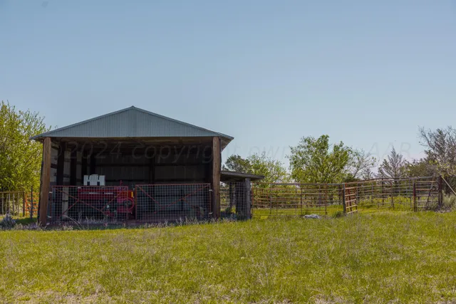 $671,181 | Pavolosky Place, Shamrock, TX 79079