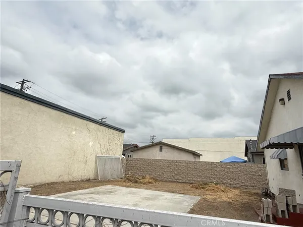 $650,000 | 15359 Illinois Avenue, Paramount, CA 90723