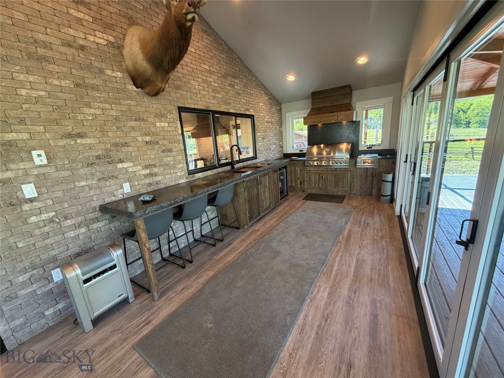 4482 Bull Run Gulch Road Butte, MT 59701 - Photo 37 of 68 Indoor / outdoor kitchen