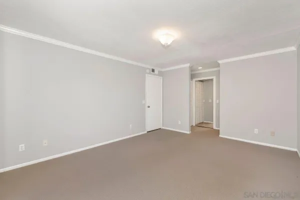 $3,200 | 6780 Mission Gorge Road, Unit 33, San Diego, CA 92120