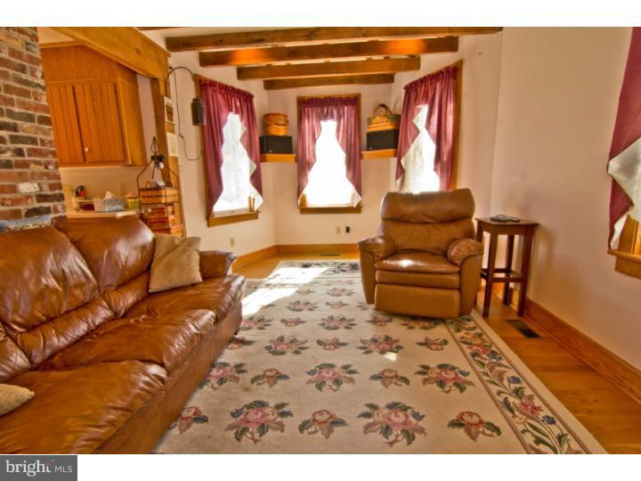 342 Monroeville Road Monroeville, NJ 08343 - Photo 12 of 18 Den