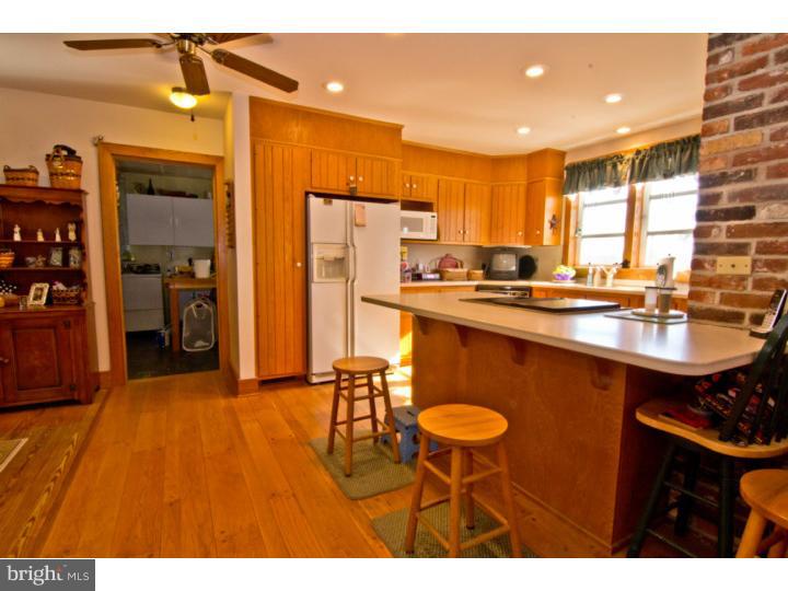 342 Monroeville Road Monroeville, NJ 08343 - Photo 7 of 18 Kitchen