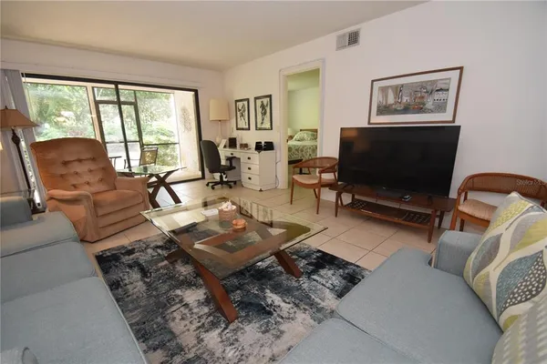 $2,000 | 1620 Boathouse Circle, Unit GR103, Sarasota, FL 34231