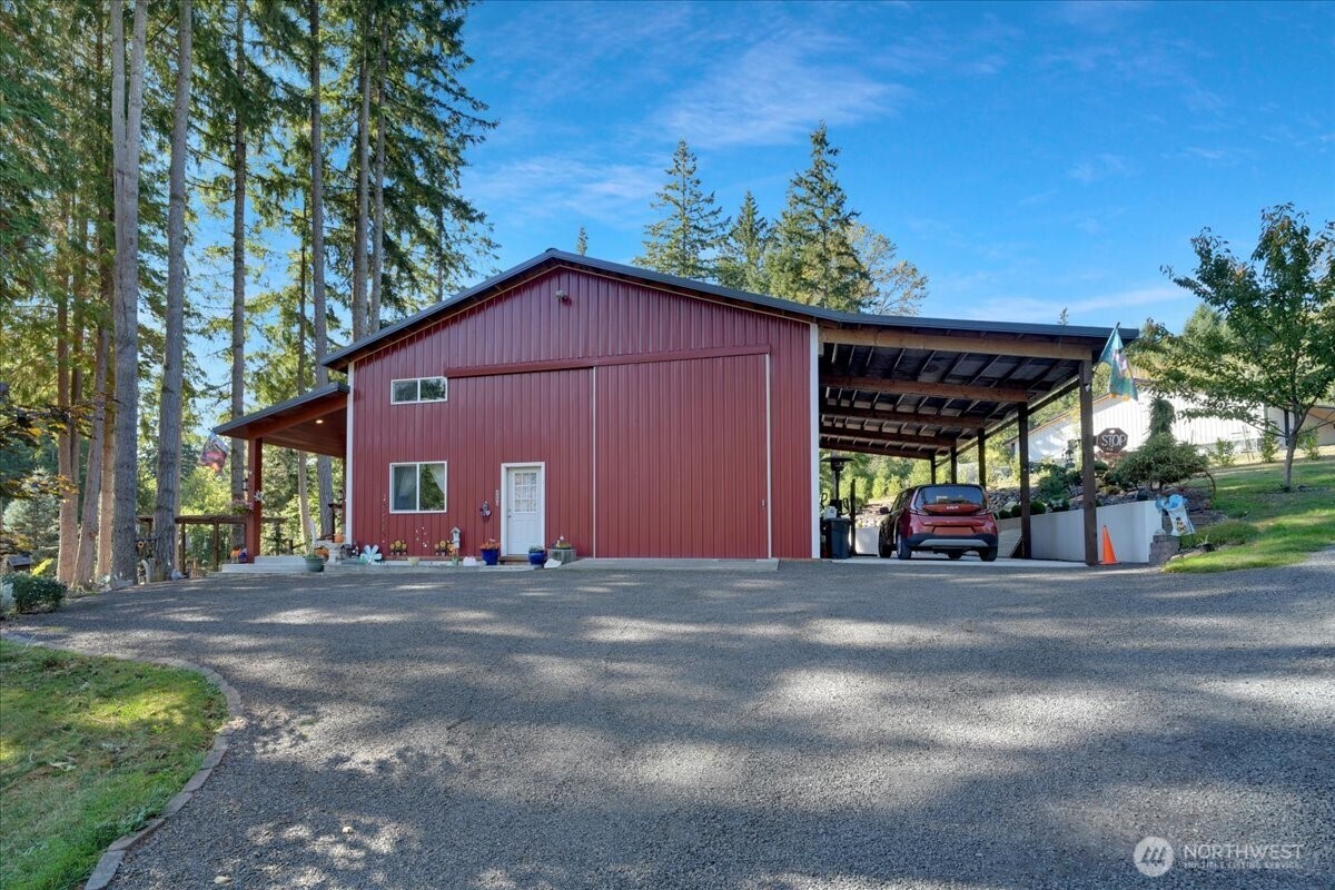 269 Logan Hill Road Chehalis, WA 98532 - Photo 38 of 40 a front view of a house with a yard