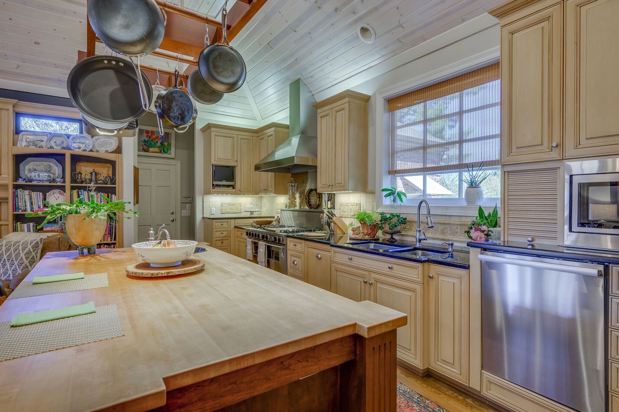 101 Brook Hollow Road Nashville, TN 37205 - Photo 18 of 70