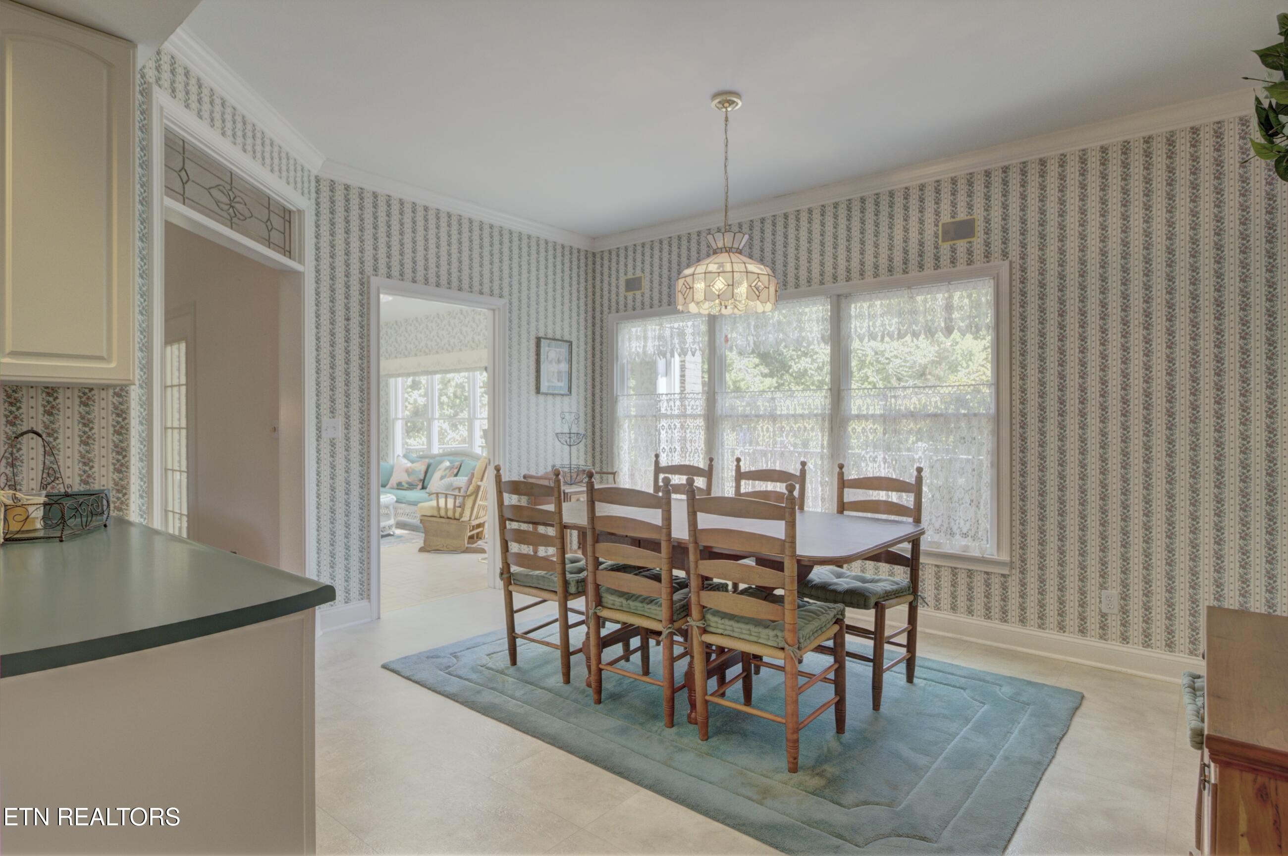 3465 West Wolf Valley Road Clinton, TN 37716 - Photo 30 of 52 Dining Area