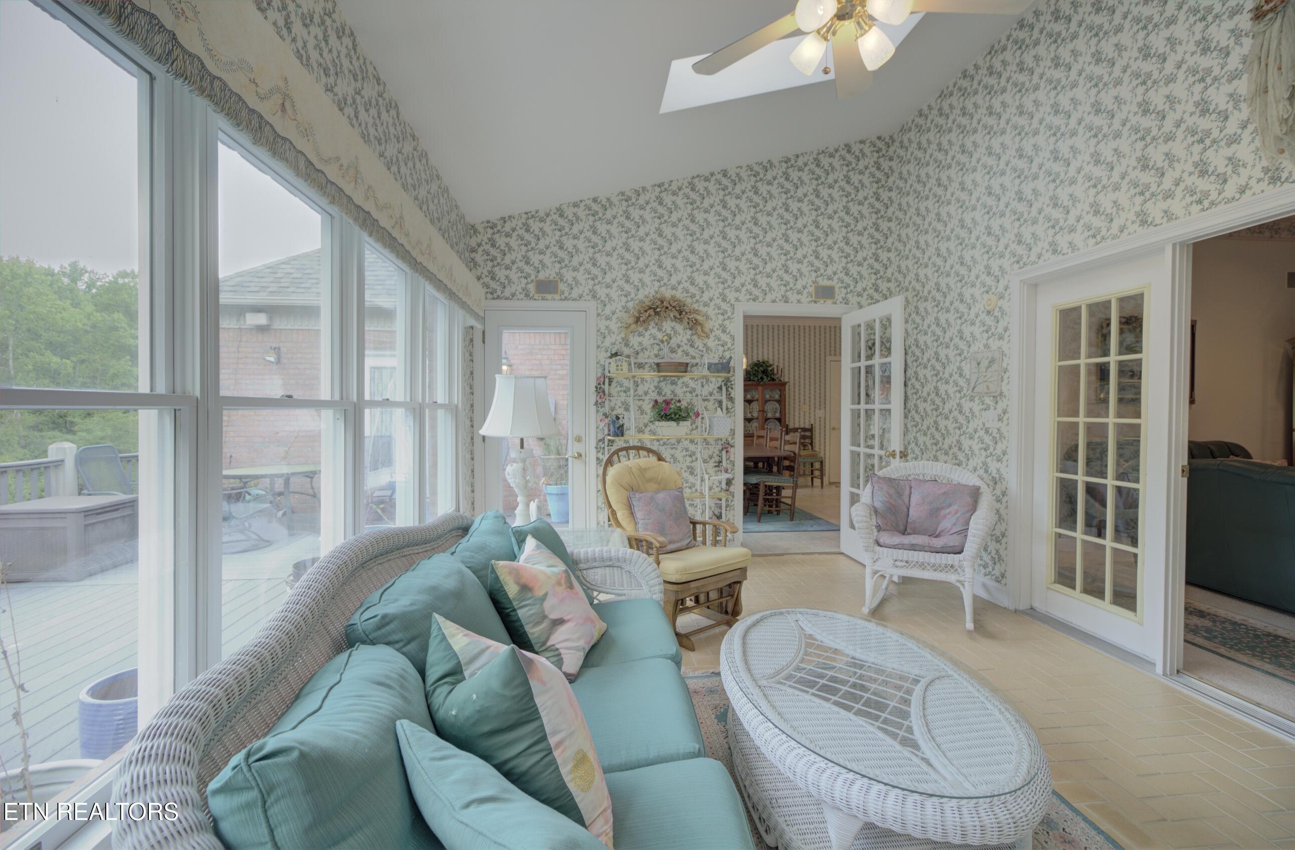 3465 West Wolf Valley Road Clinton, TN 37716 - Photo 33 of 52 4-Season Sunroom
