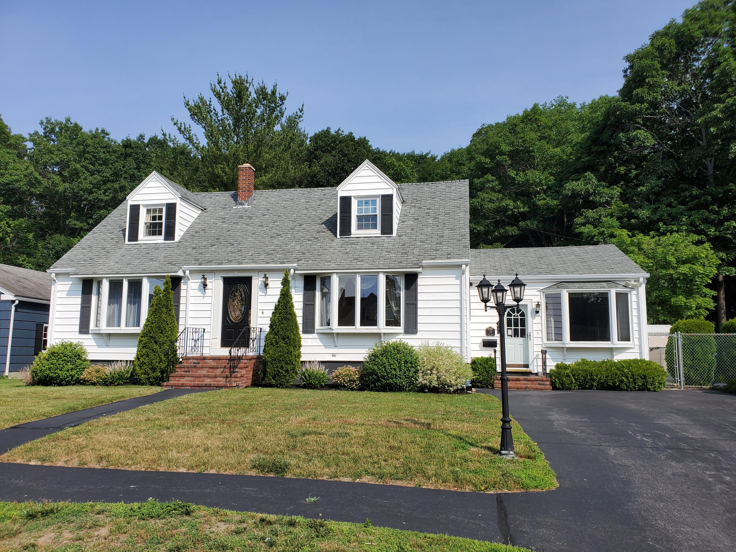39 Mona Road Portland, ME 04103 - Photo 24 of 24 Front