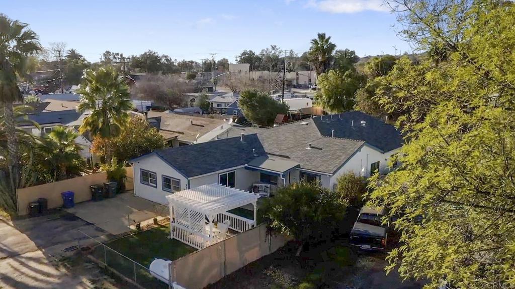 927 E Street Ramona, CA 92065 - Photo 2 of 46