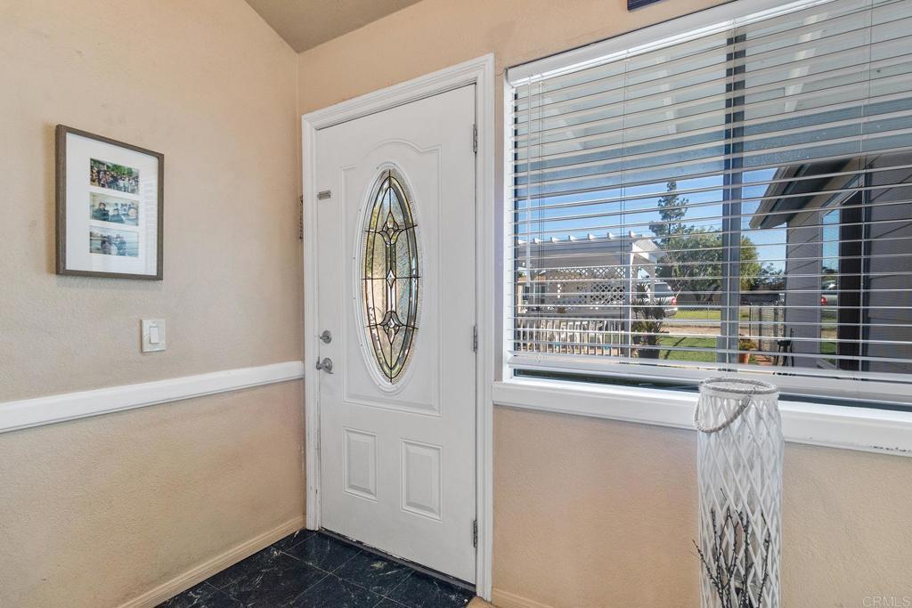 927 E Street Ramona, CA 92065 - Photo 6 of 46