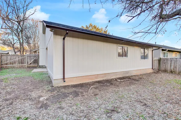 $2,000 | 2807 Firecrest Drive, Austin, TX 78748