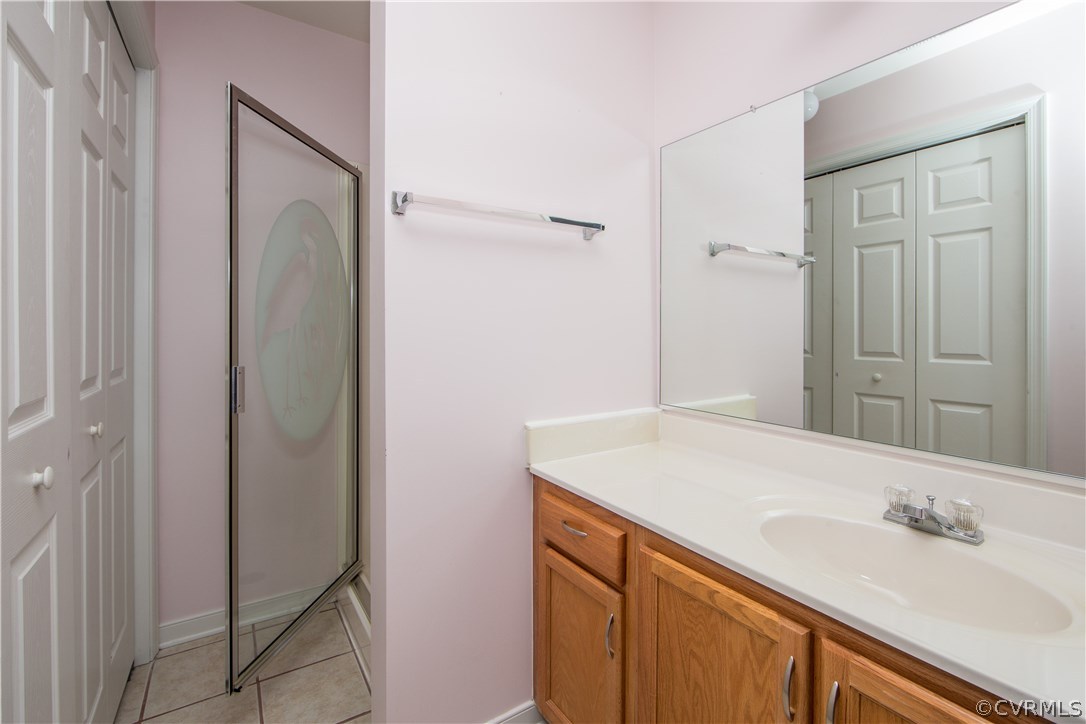 5319 Beaver Spring Road Midlothian, VA 23112 - Photo 22 of 28 Private bath in Master Bedroom #2