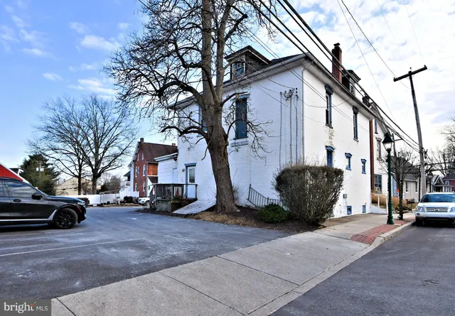 $899,000 | 105 South Main Street, Hatfield, PA 19440