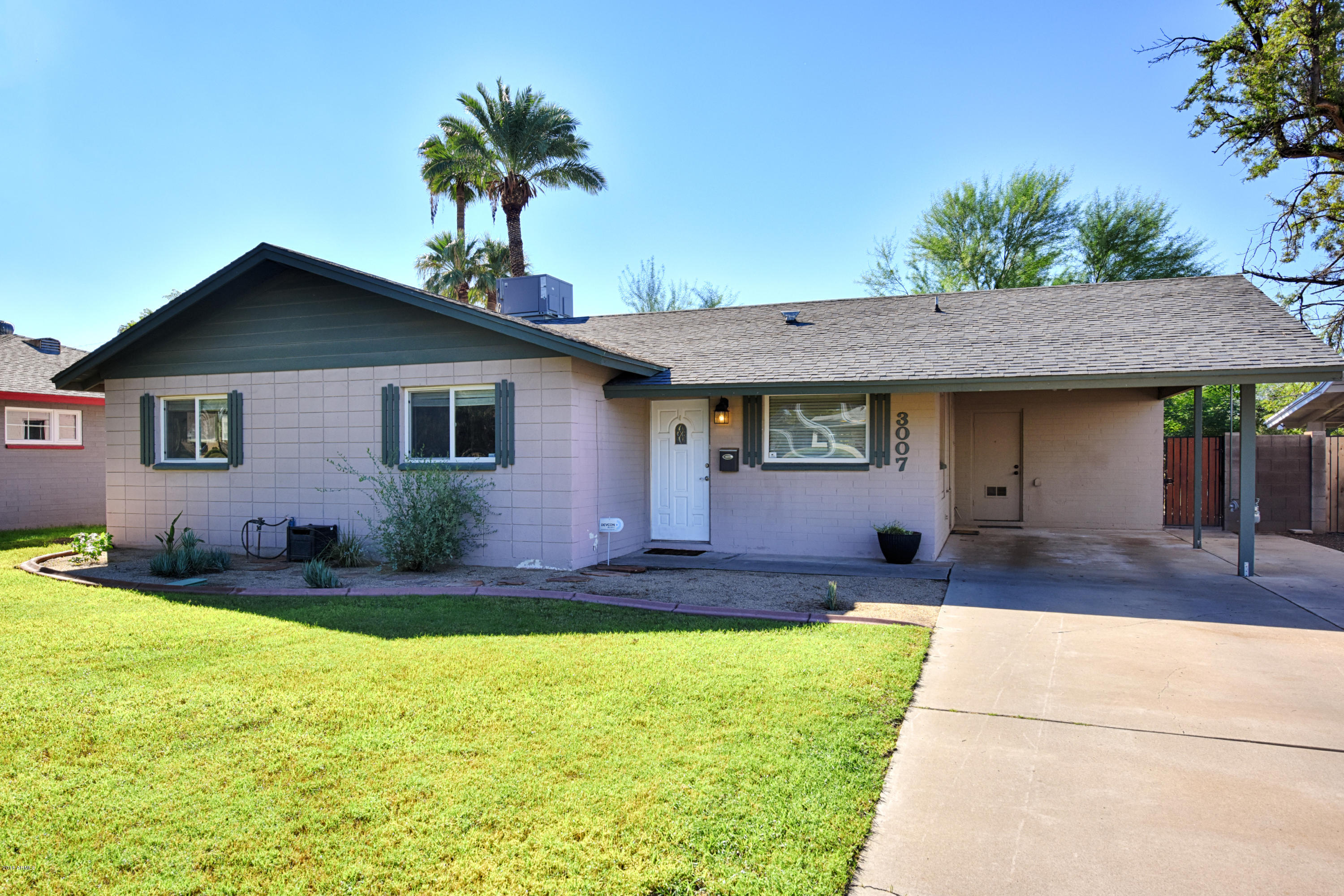 3007 East Cheery Lynn Road Phoenix, AZ 85016 - Photo 1 of 26 Front 1