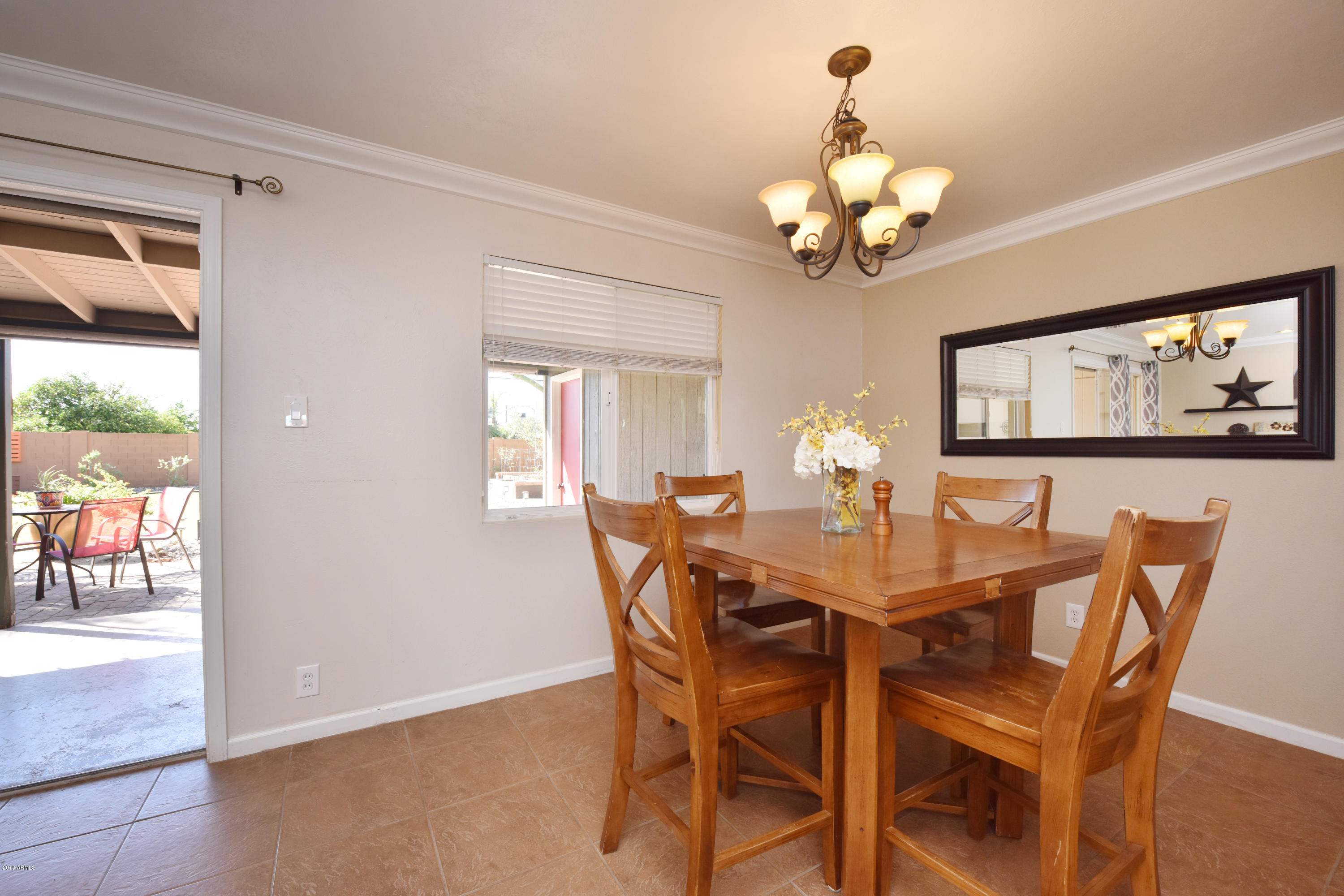 3007 East Cheery Lynn Road Phoenix, AZ 85016 - Photo 7 of 26 Dining 1