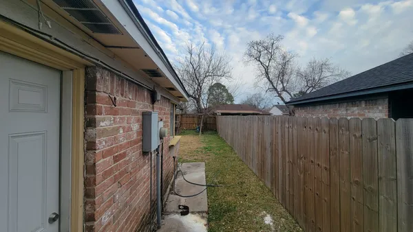 a view of a pathway of a building