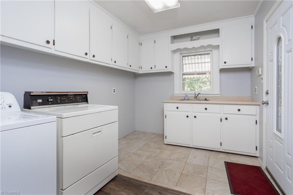 4094 Sowers Road Linwood, NC 27299 - Photo 14 of 31 Gallery Image 14