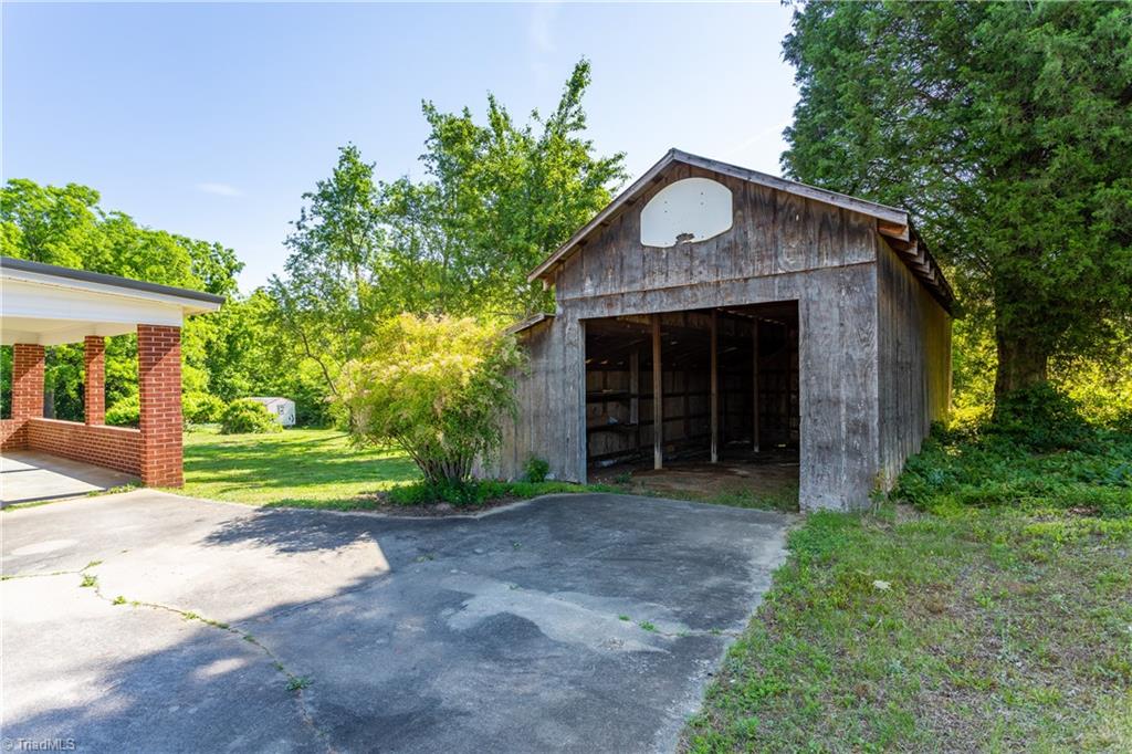 4094 Sowers Road Linwood, NC 27299 - Photo 27 of 31 Gallery Image 27