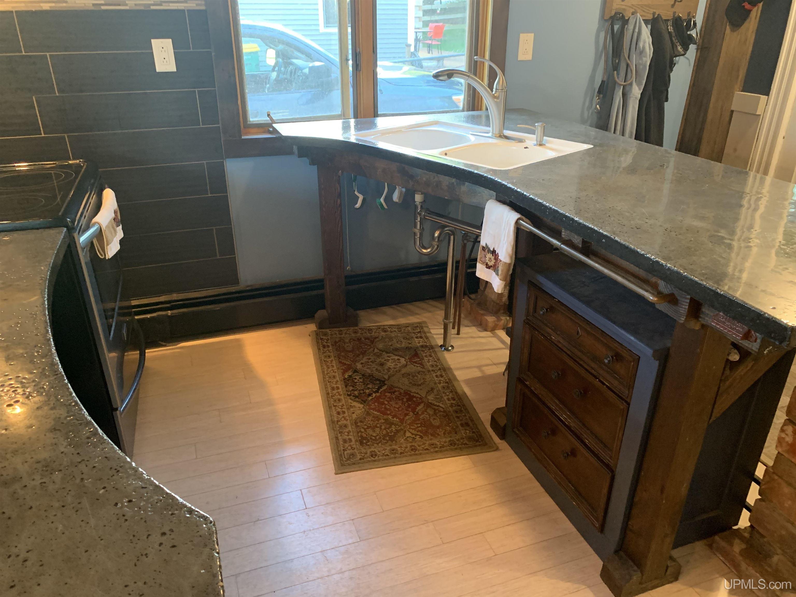 513 West Spring Street Marquette, MI 49855 - Photo 14 of 40