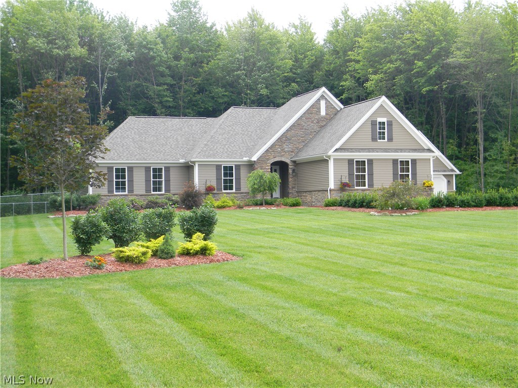 4695 Palmyra Road Warren, OH 44481 - Photo 4 of 25