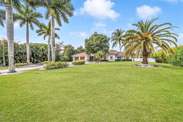 $1,950,000 | 5963 Northwest 75th Way, Parkland, FL 33067