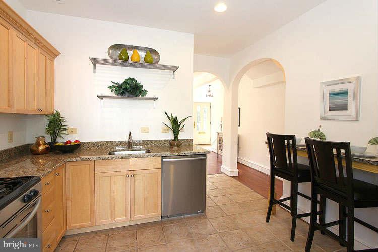 1414 A Street Northeast Washington, DC 20002 - Photo 12 of 27 Kitchen view to Archways