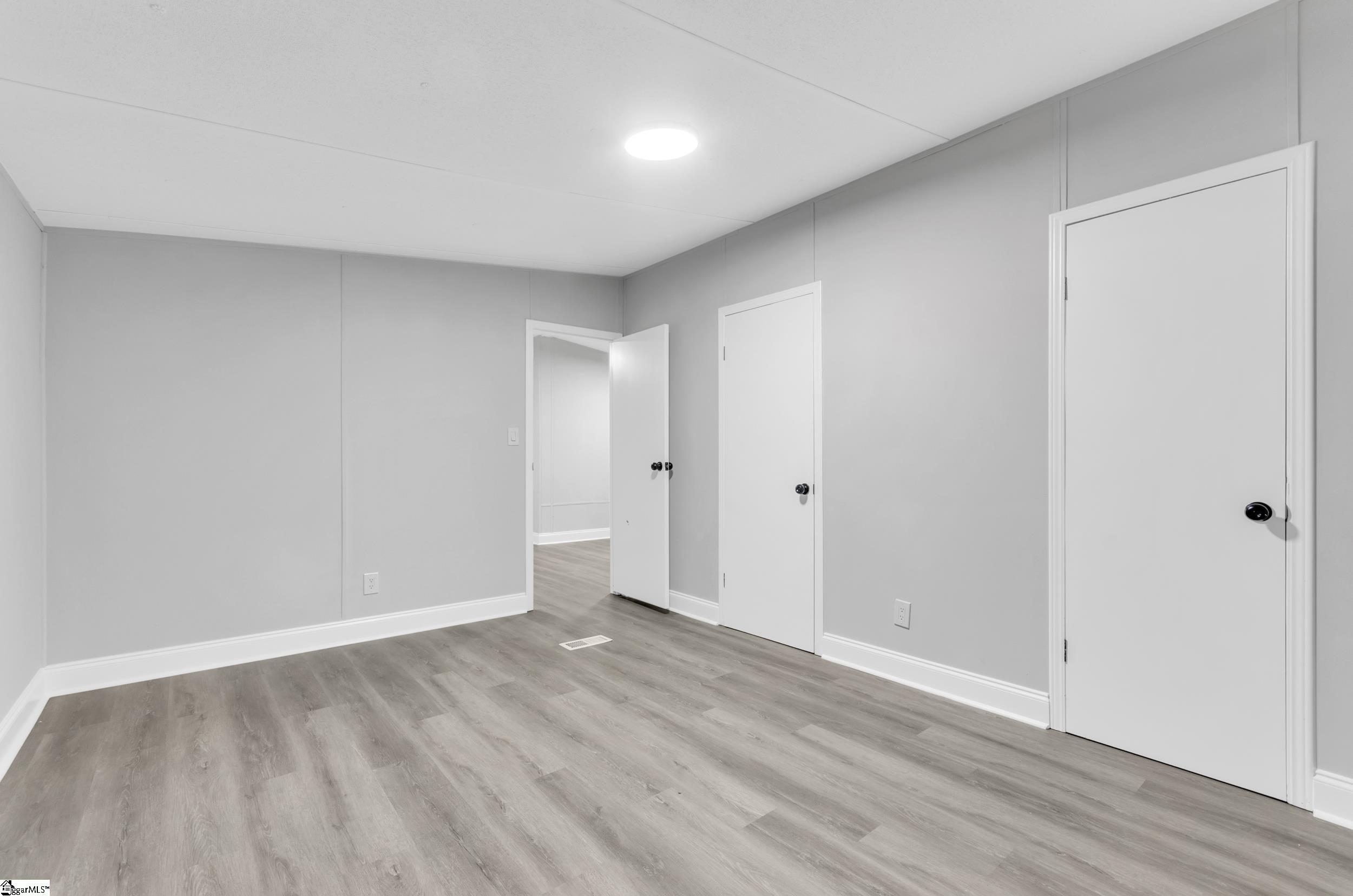 131 White Horse Rd Extension Greenville, SC 29605 - Photo 13 of 32