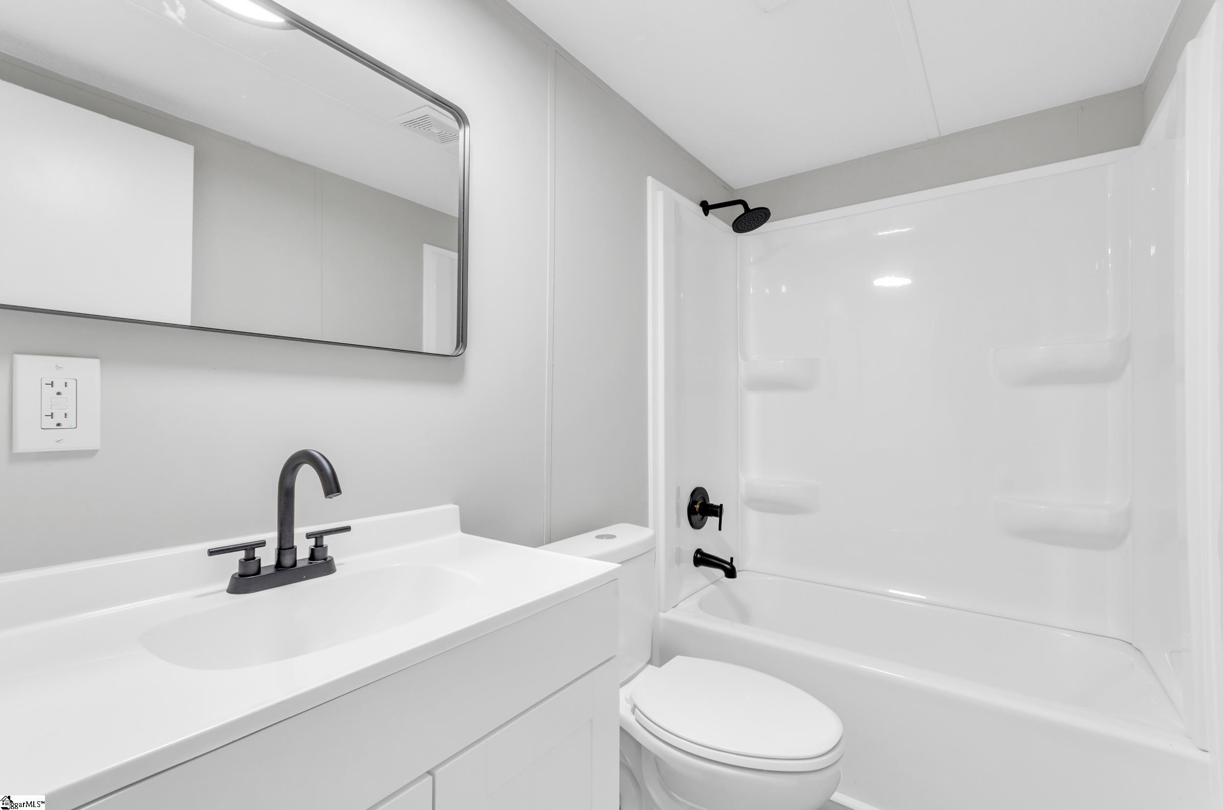 131 White Horse Rd Extension Greenville, SC 29605 - Photo 19 of 32