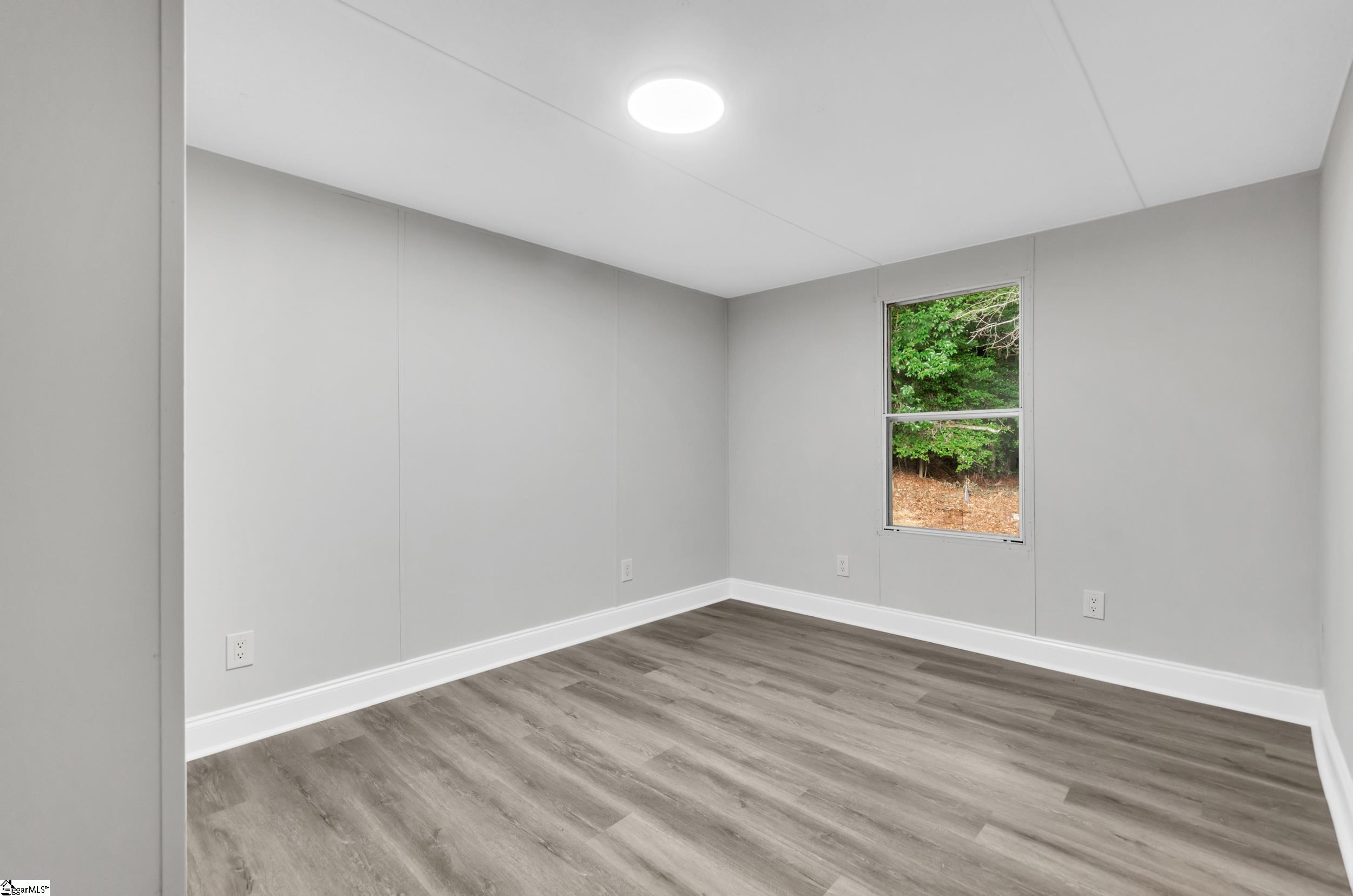 131 White Horse Rd Extension Greenville, SC 29605 - Photo 20 of 32