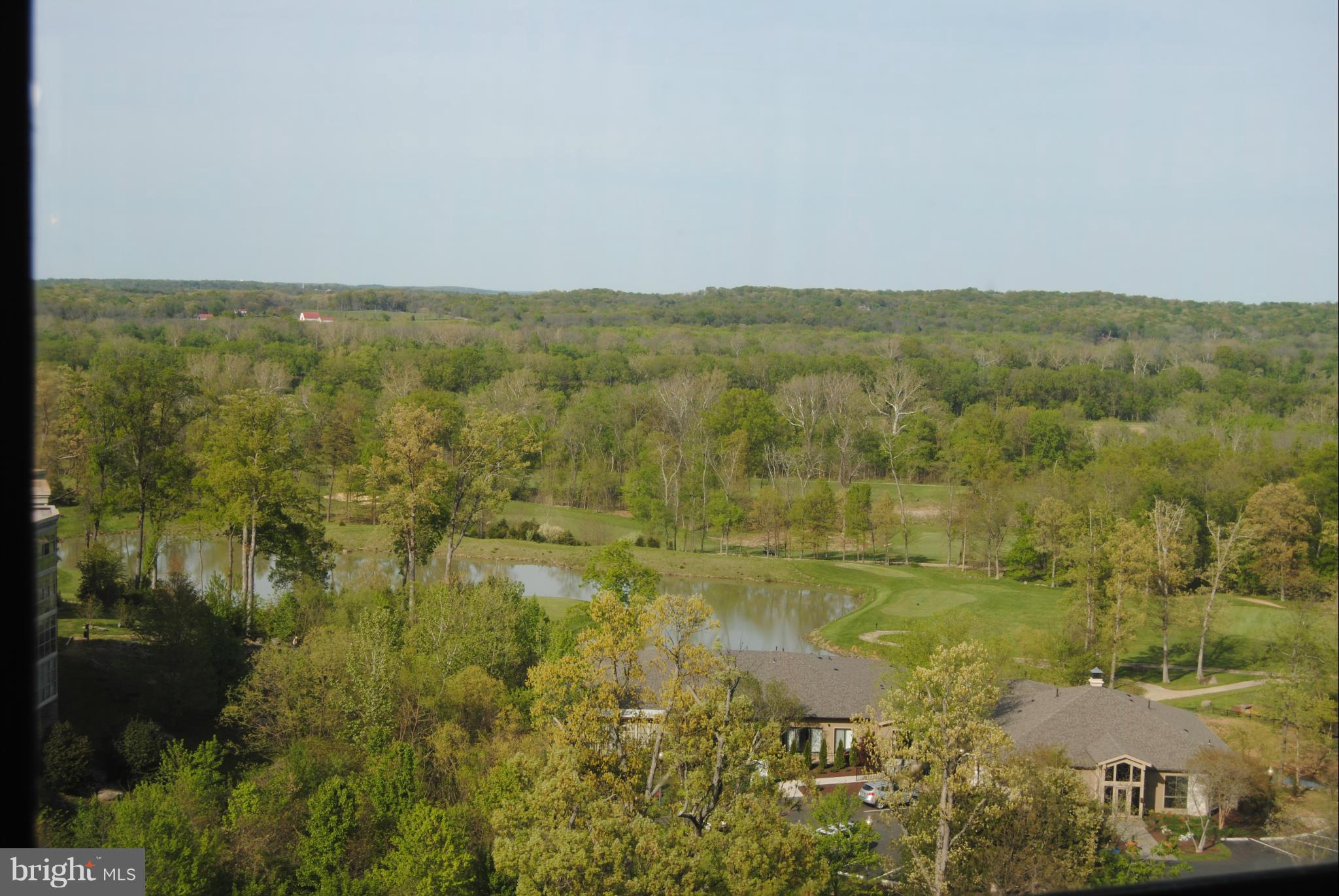 19385 Cypress Ridge Terrace, Unit 908 Leesburg, VA 20176 - Photo 8 of 15 View