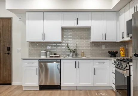 $5,500 | 1303 South Orange Grove Avenue, Unit 601, Los Angeles, CA 90019