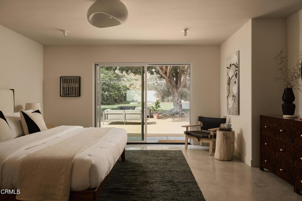 4781 Round Top Drive Los Angeles, CA 90041 - Photo 19 of 30 33