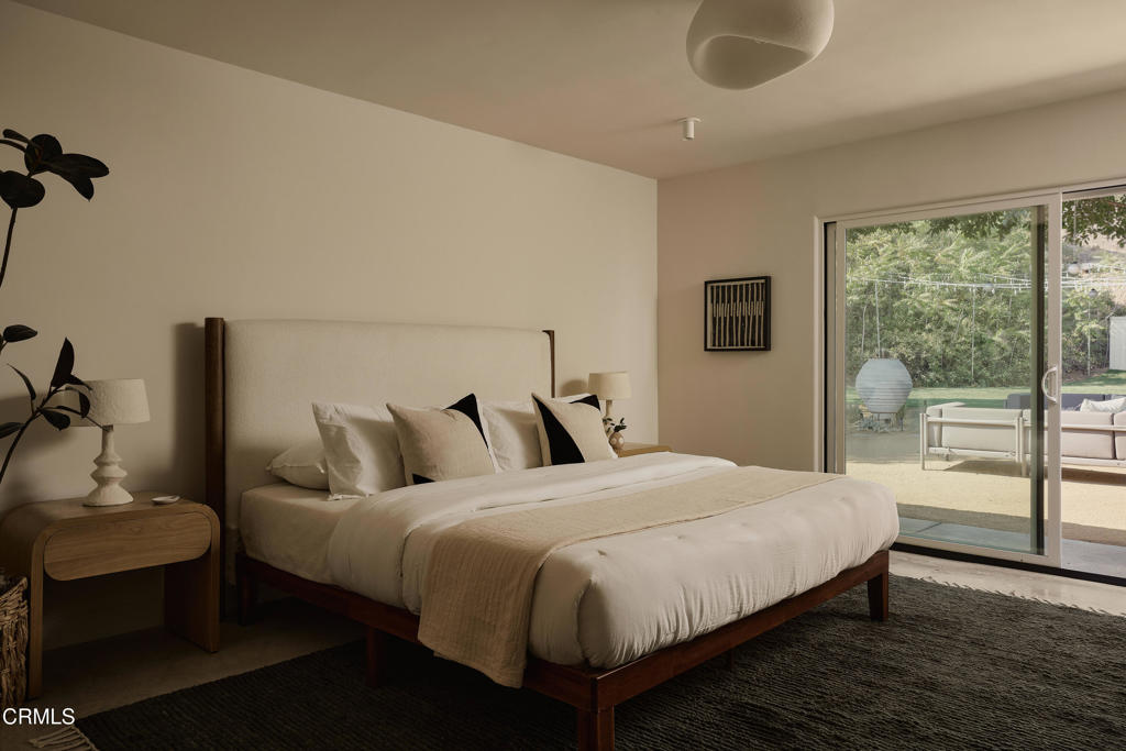 4781 Round Top Drive Los Angeles, CA 90041 - Photo 22 of 30 34