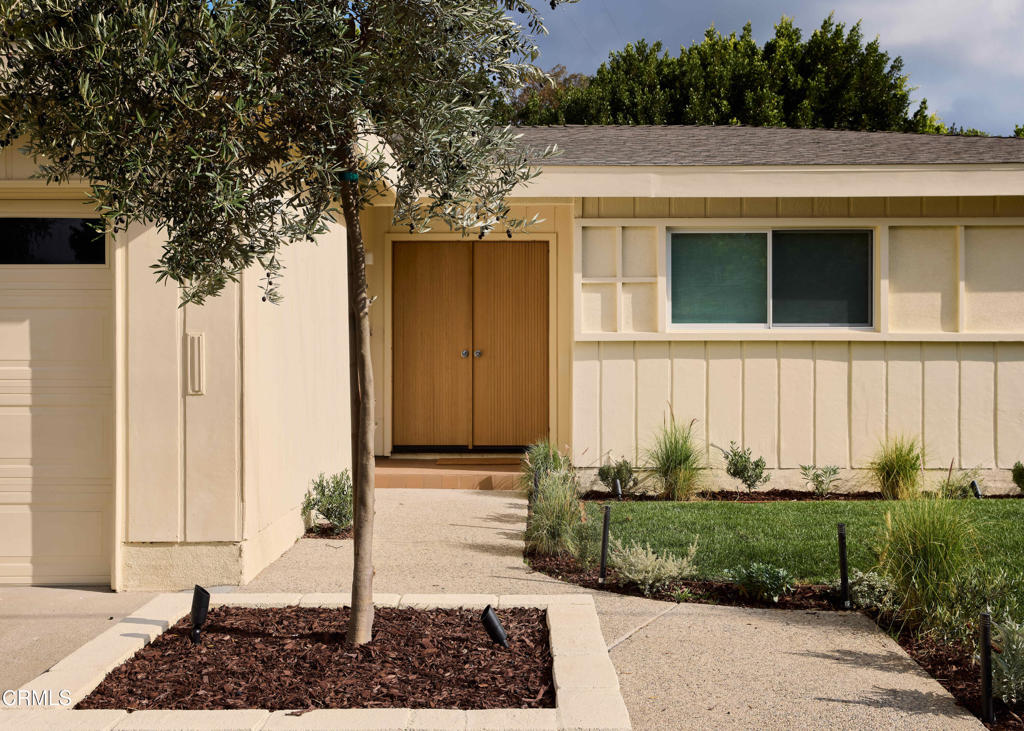 4781 Round Top Drive Los Angeles, CA 90041 - Photo 3 of 30 03