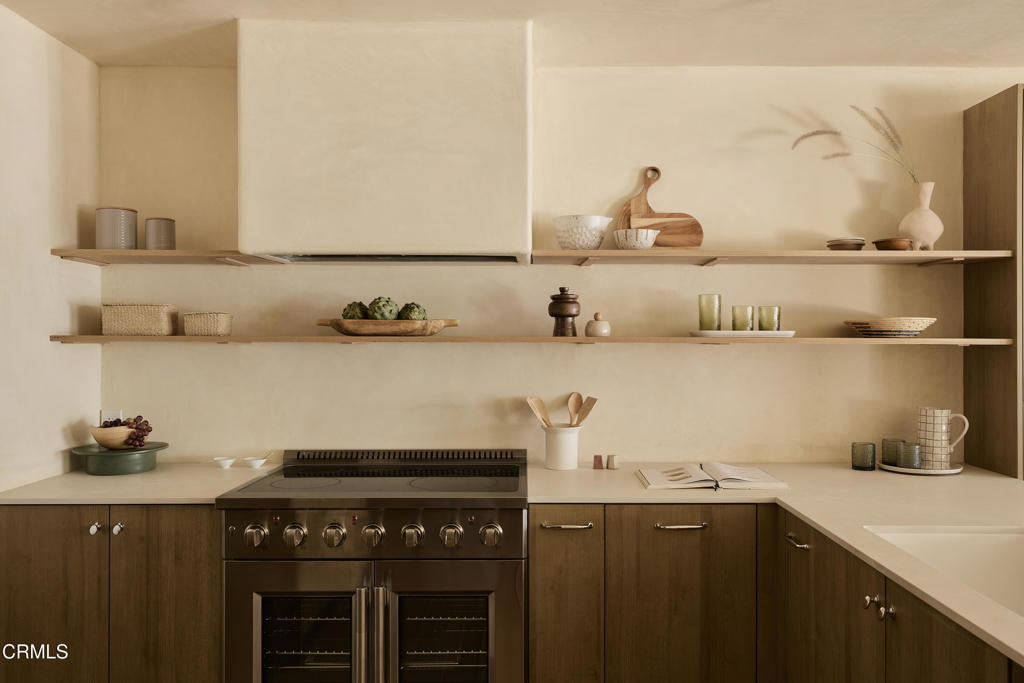 4781 Round Top Drive Los Angeles, CA 90041 - Photo 10 of 30 15