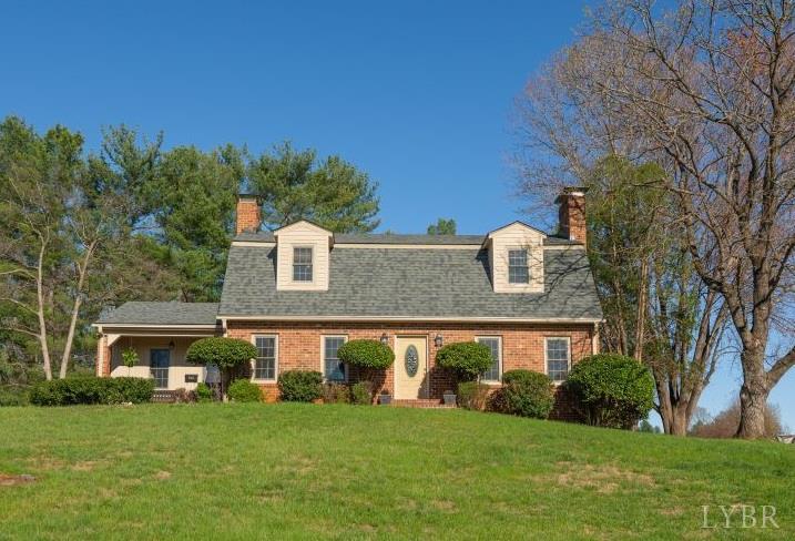 732 Chikasaw Road Lynchburg, VA 24502 - Photo 1 of 97