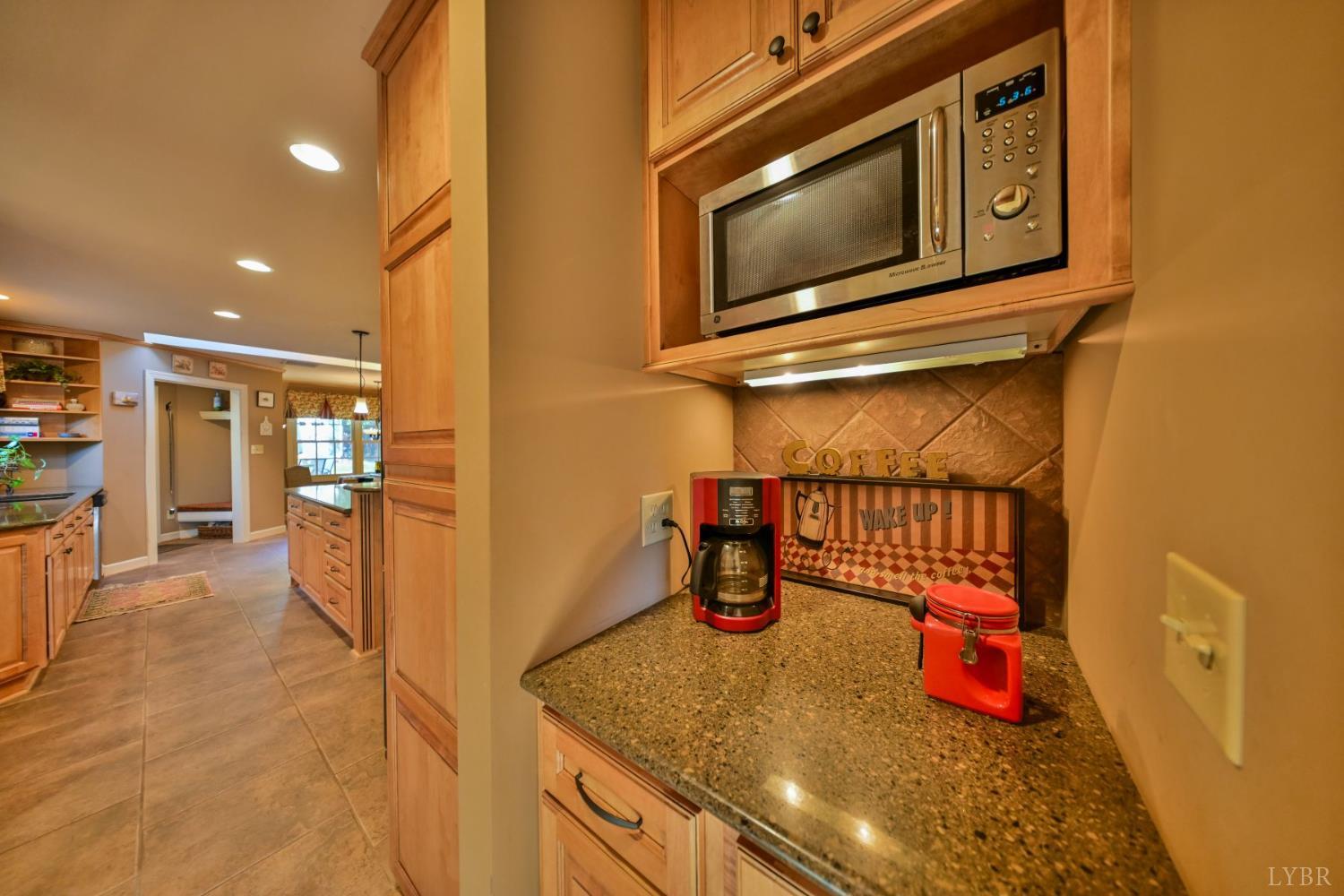 732 Chikasaw Road Lynchburg, VA 24502 - Photo 18 of 97