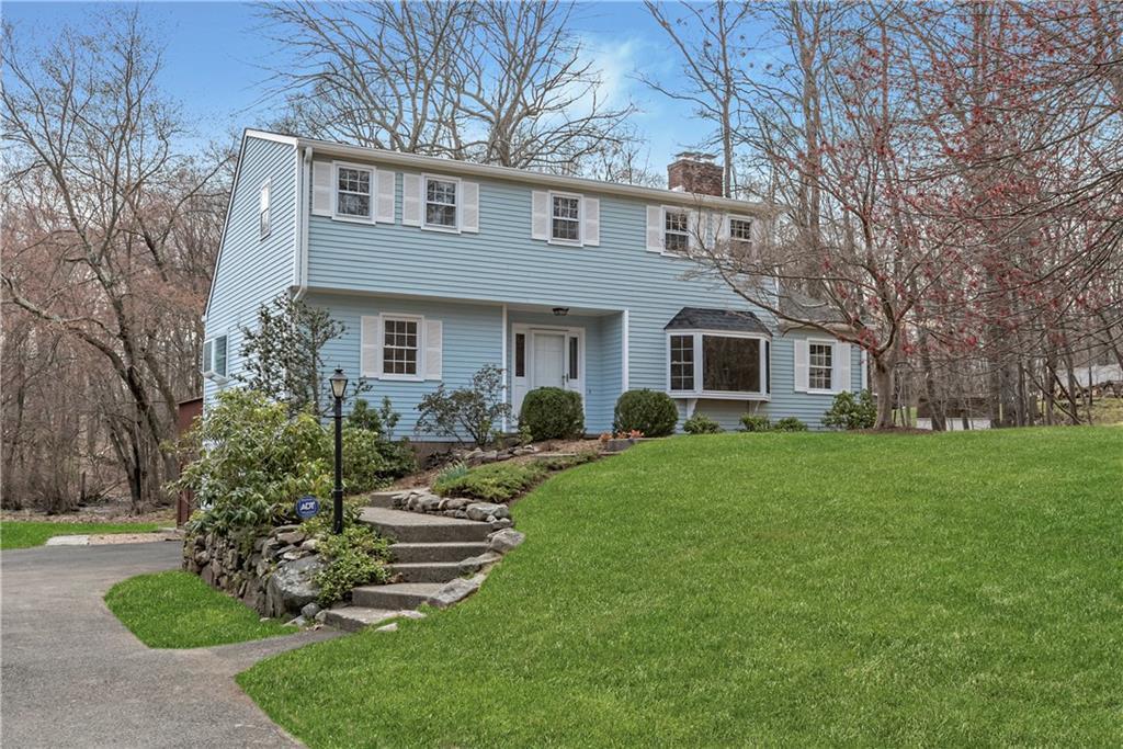 45 Walnut Hill Road Ridgefield, CT 06877 - Photo 1 of 1