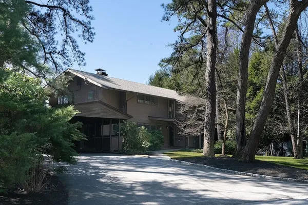 $2,699,000 | 24 Barberry Road, Lexington, MA 02421