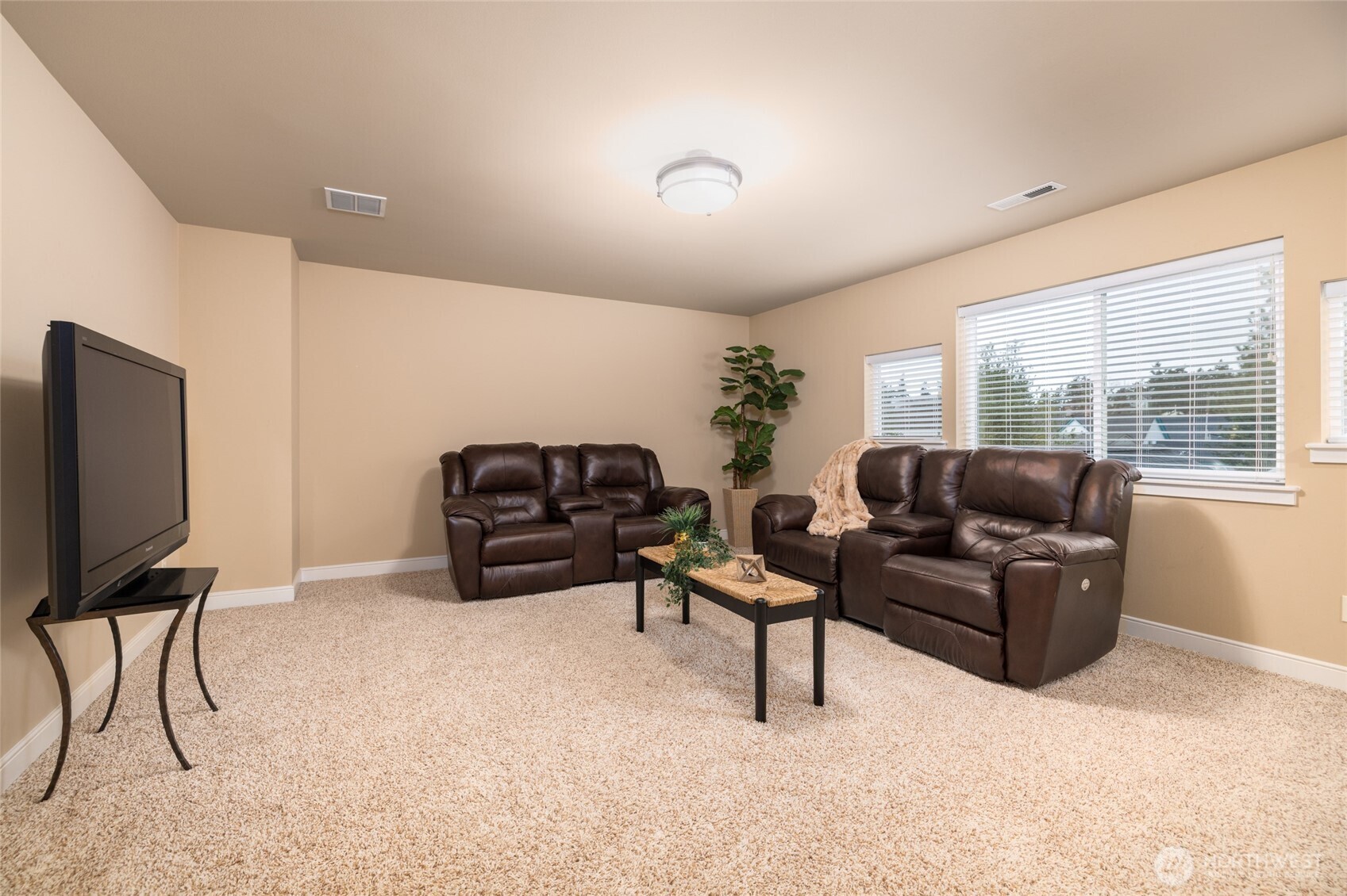 206 Dalan Place La Conner, WA 98257 - Photo 25 of 38