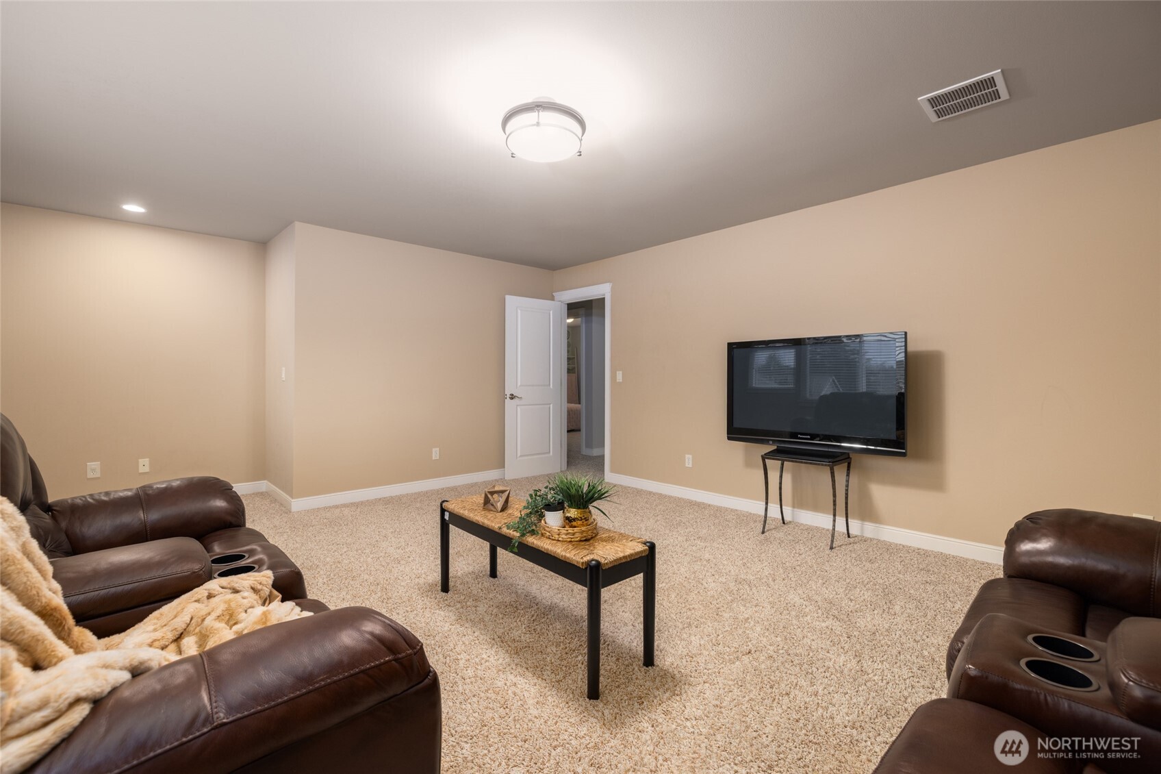 206 Dalan Place La Conner, WA 98257 - Photo 26 of 38