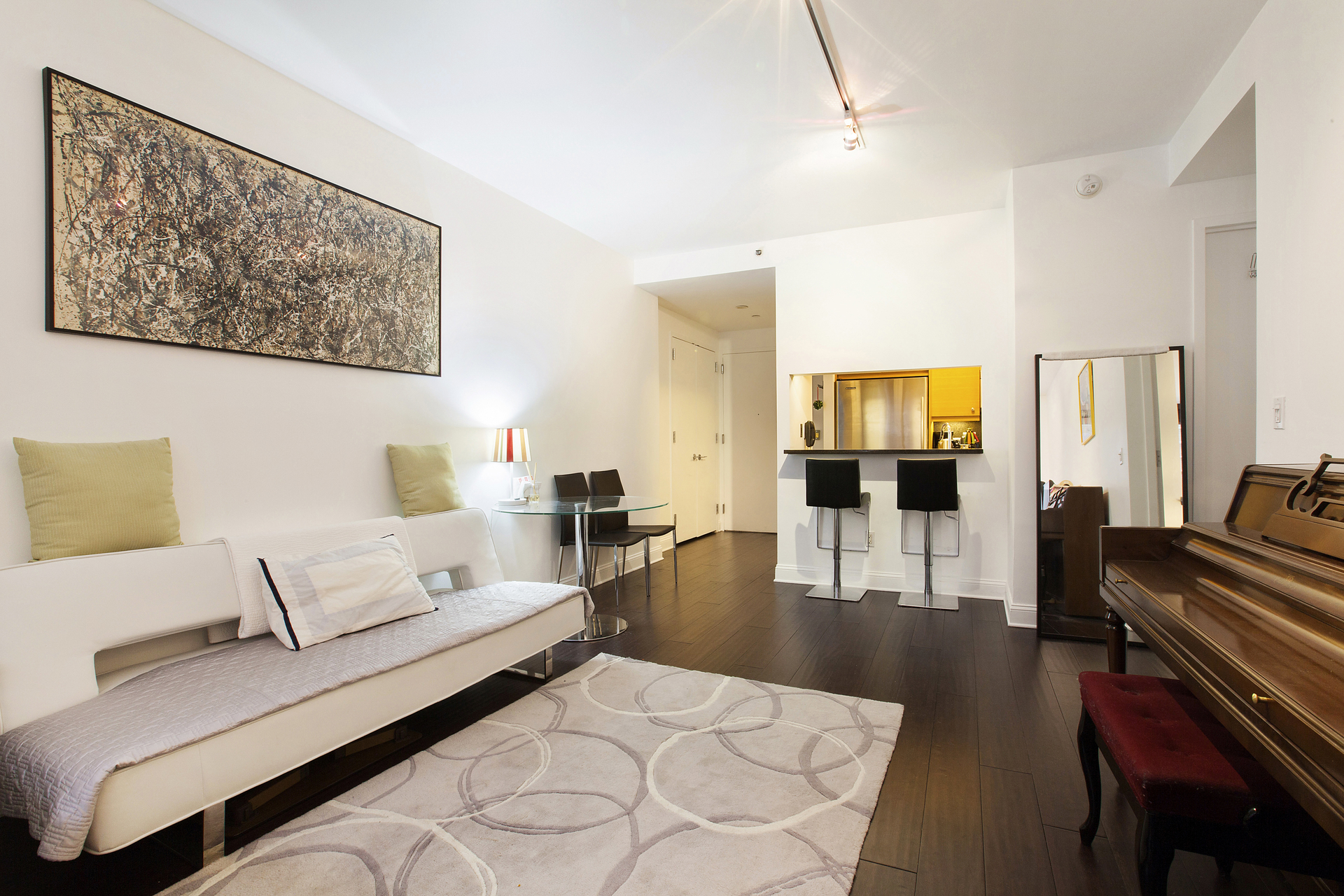 120 Riverside Boulevard, Unit 3P Manhattan, NY 10069 - Photo 3 of 7