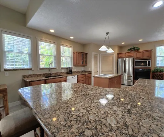 $799,000 | 102 17th Street Northeast, Bradenton, FL 34208