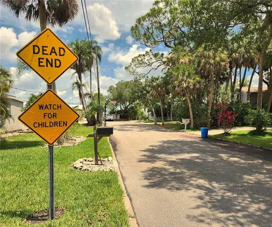 $799,000 | 102 17th Street Northeast, Bradenton, FL 34208