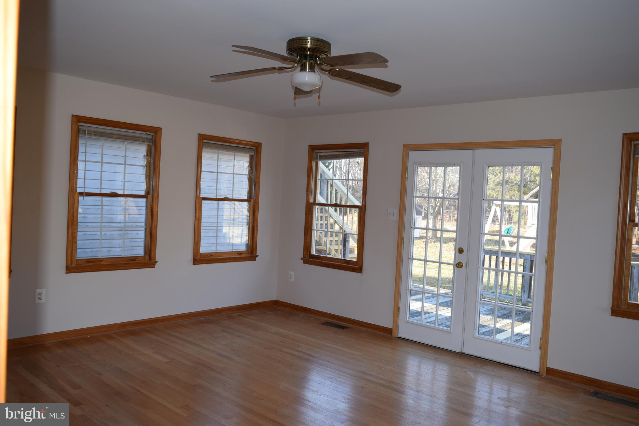 3384 Ensors Shop Road Midland, VA 22728 - Photo 9 of 17 Interior (General)