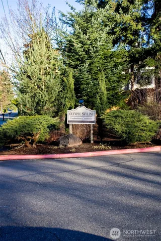 $294,995 | 23411 102nd Avenue Southeast, Unit E107, Kent, WA 98031